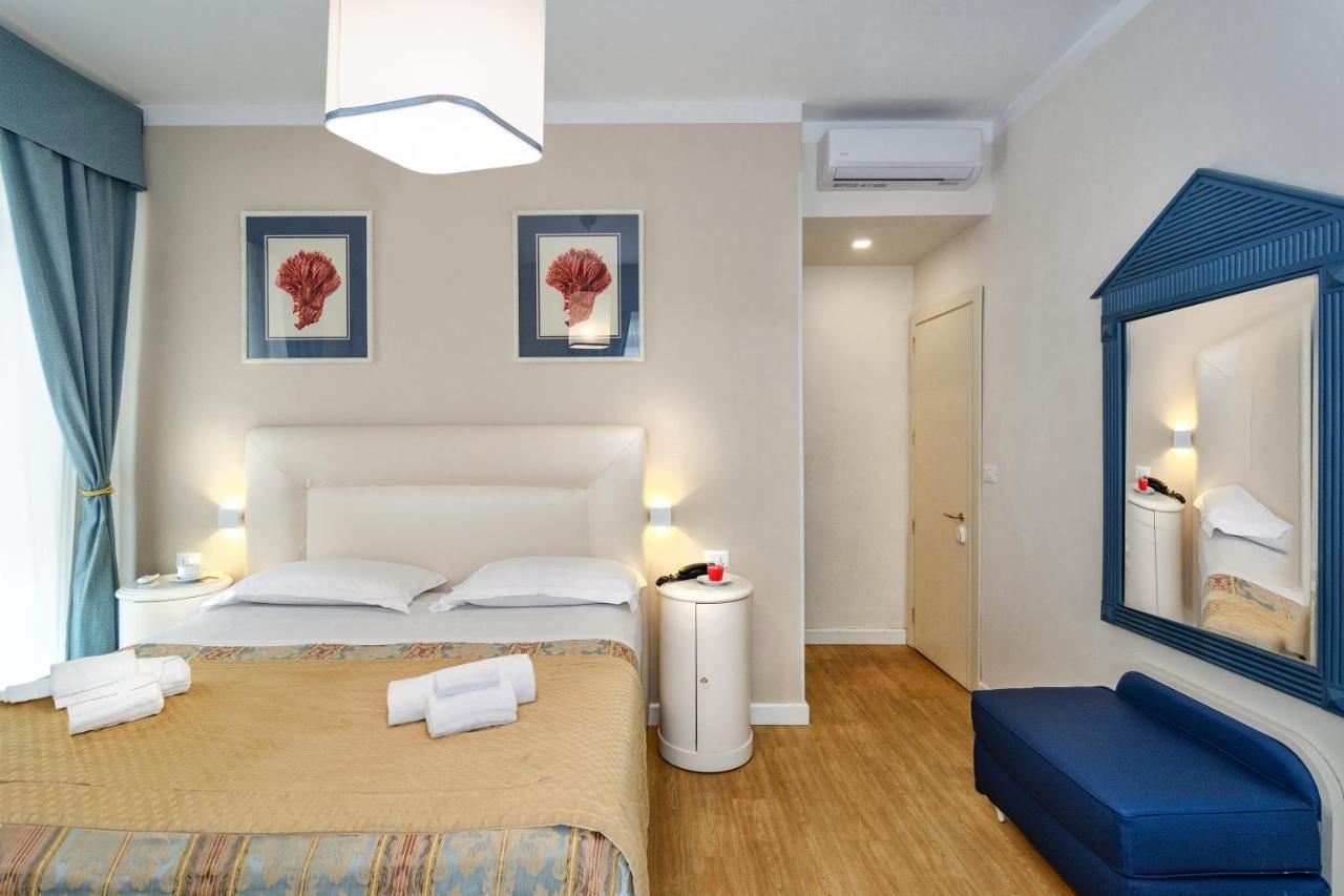 Hotel La Pace Viareggio Esterno foto